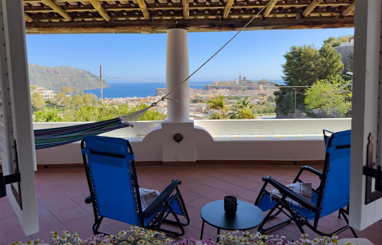 Villa La Milanina Lipari  Extérieur photo
