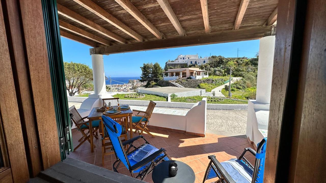 Villa La Milanina Lipari  Extérieur photo